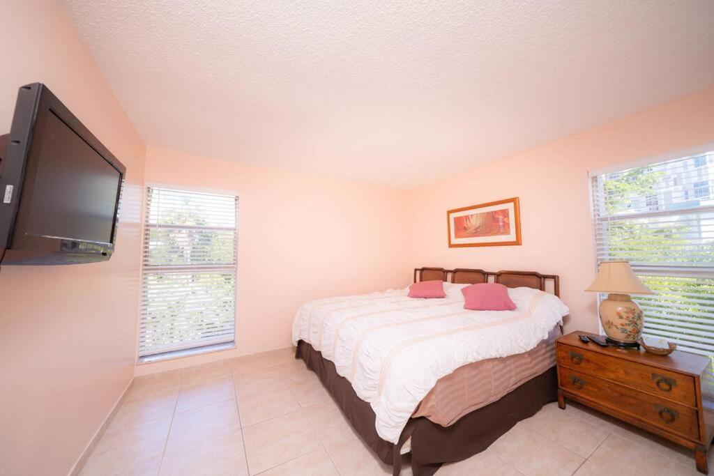 Enjoy Fully Equipped 2Br Condo Near The Beach Sunny Isles Beach Buitenkant foto