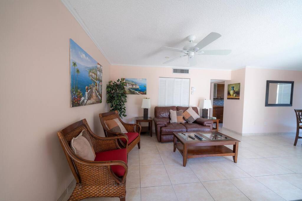 Enjoy Fully Equipped 2Br Condo Near The Beach Sunny Isles Beach Buitenkant foto